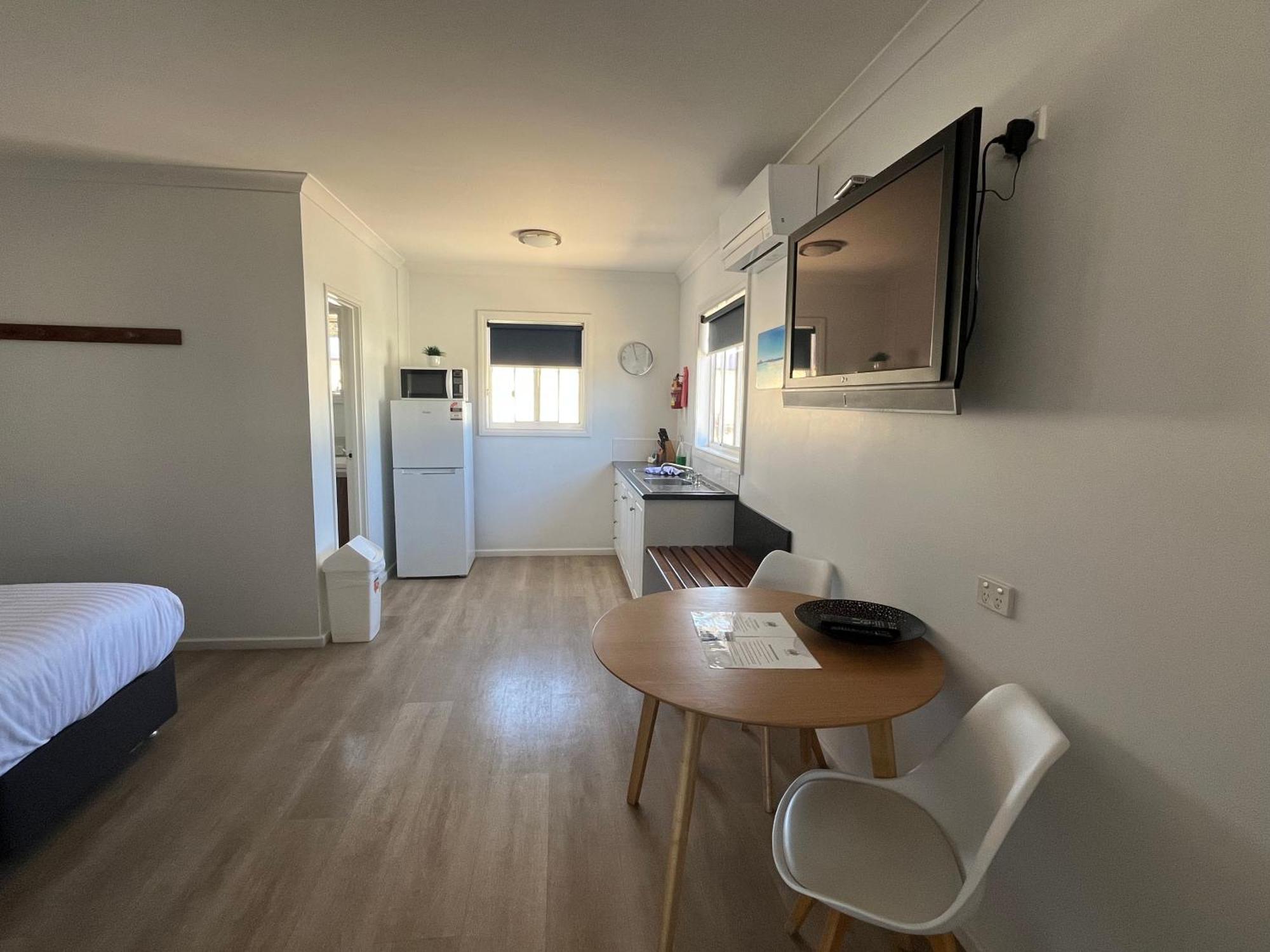 Clearwater Motel Apartments Esperance Exterior photo